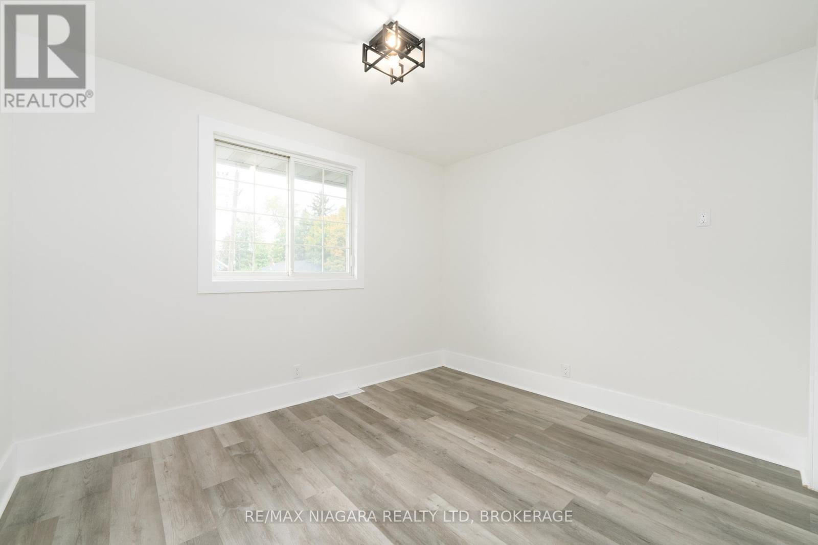 62 Bertie Street, Fort Erie, Ontario  L2A 1X9 - Photo 21 - X12767290