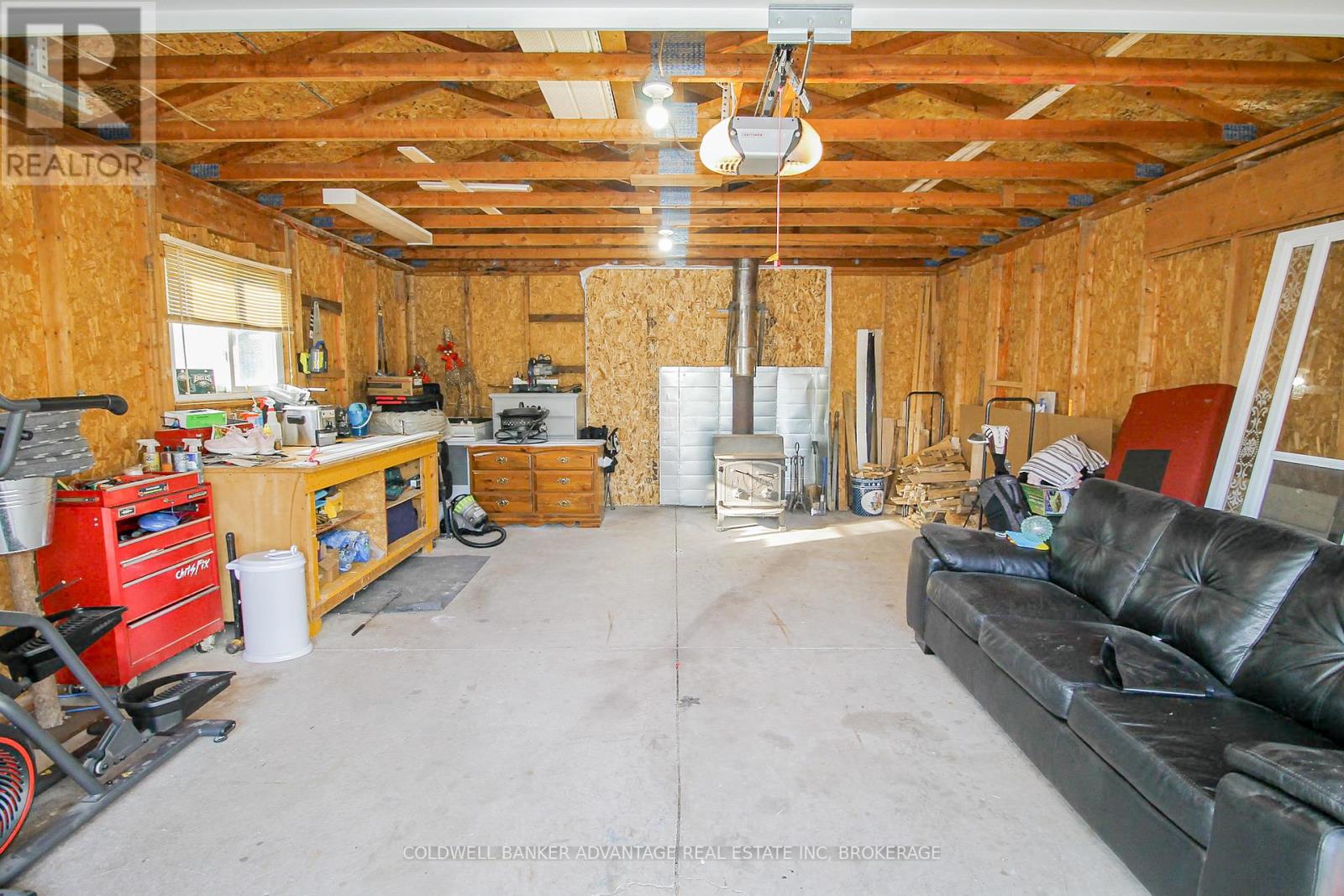 42 Newleaf Crescent, Welland, Ontario  L3C 6B4 - Photo 29 - X12777298