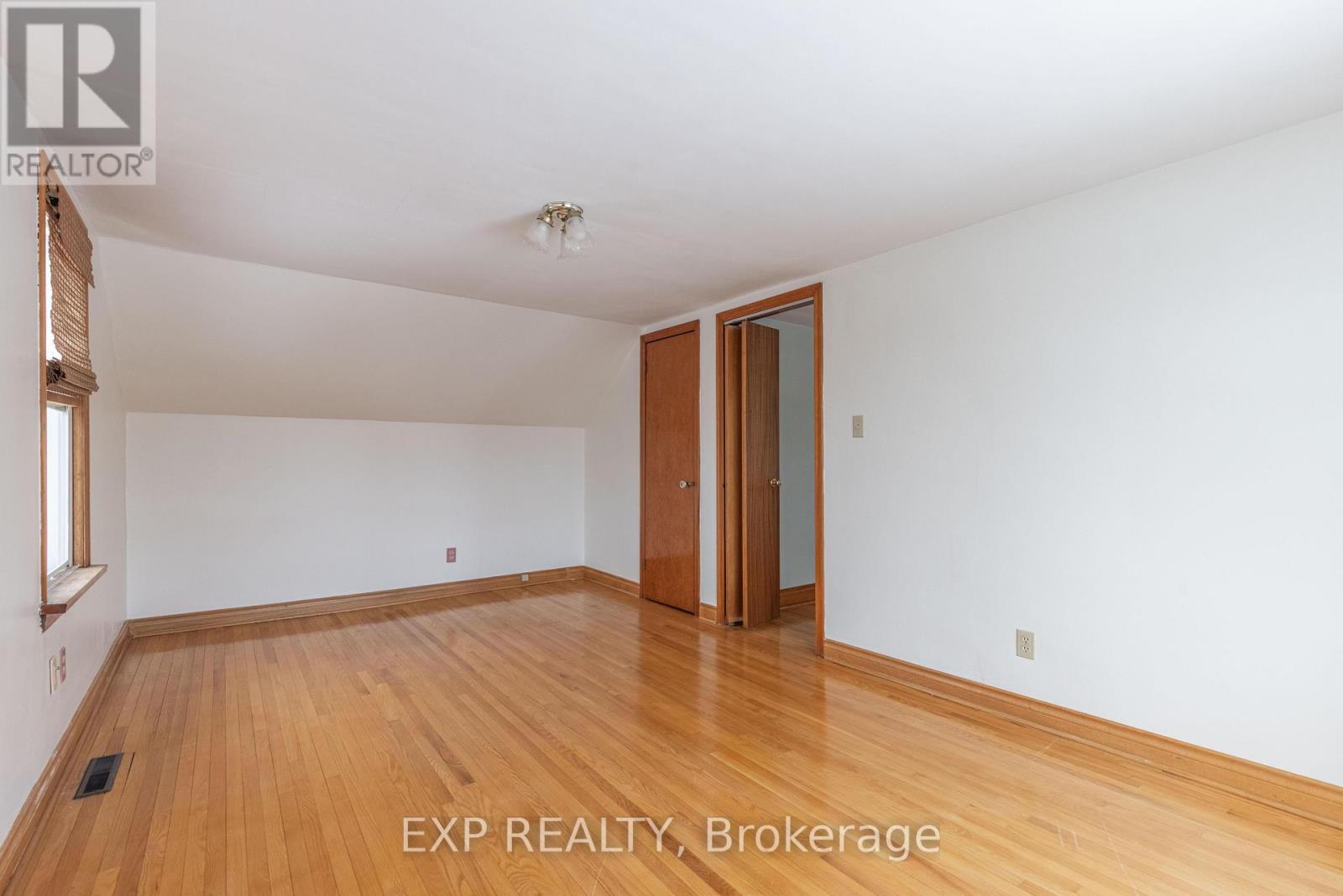 412 South Pelham Road, Welland, Ontario  L3C 3C6 - Photo 25 - X12778346