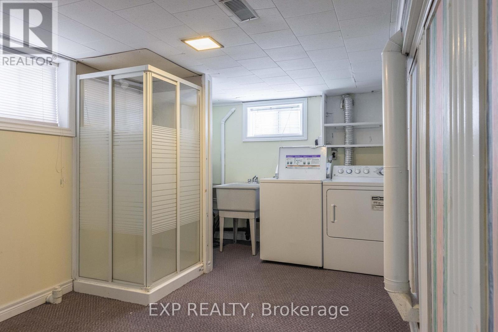 412 South Pelham Road, Welland, Ontario  L3C 3C6 - Photo 27 - X12778346