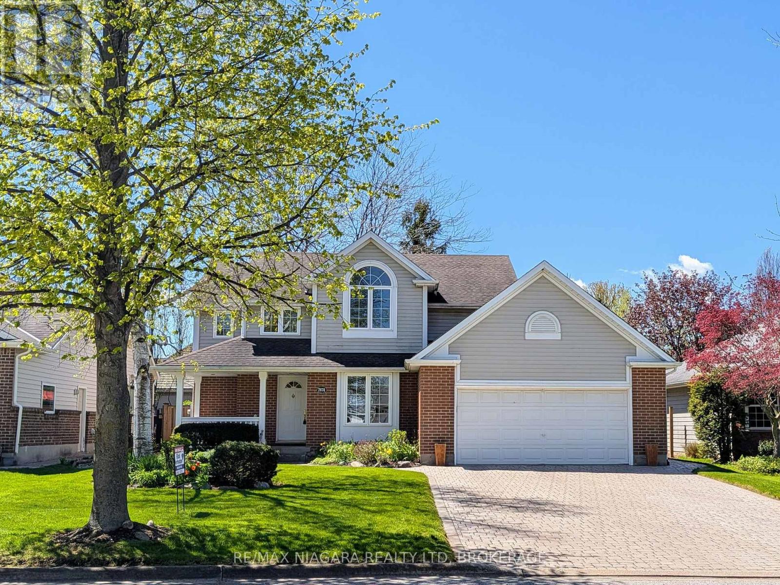 7874 BISHOP AVENUE, Niagara Falls, Ontario