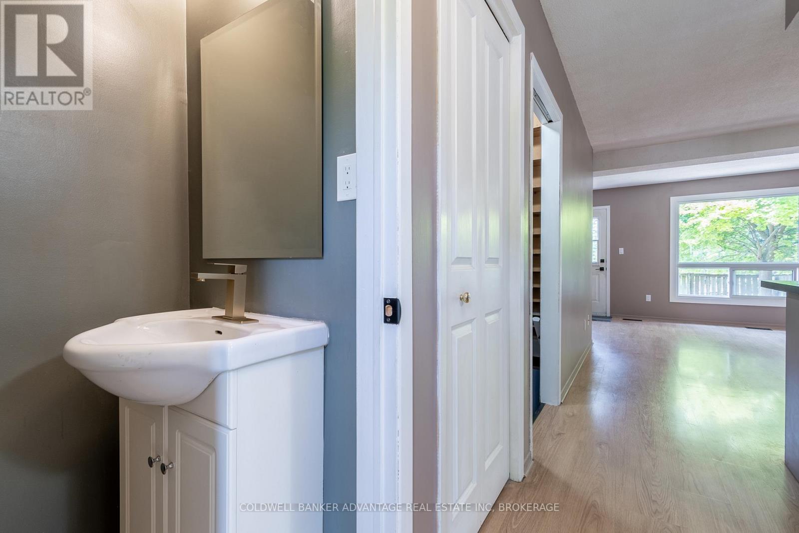 8 - 102 Silvan Drive, Welland, Ontario  L3C 6C3 - Photo 12 - X12787144
