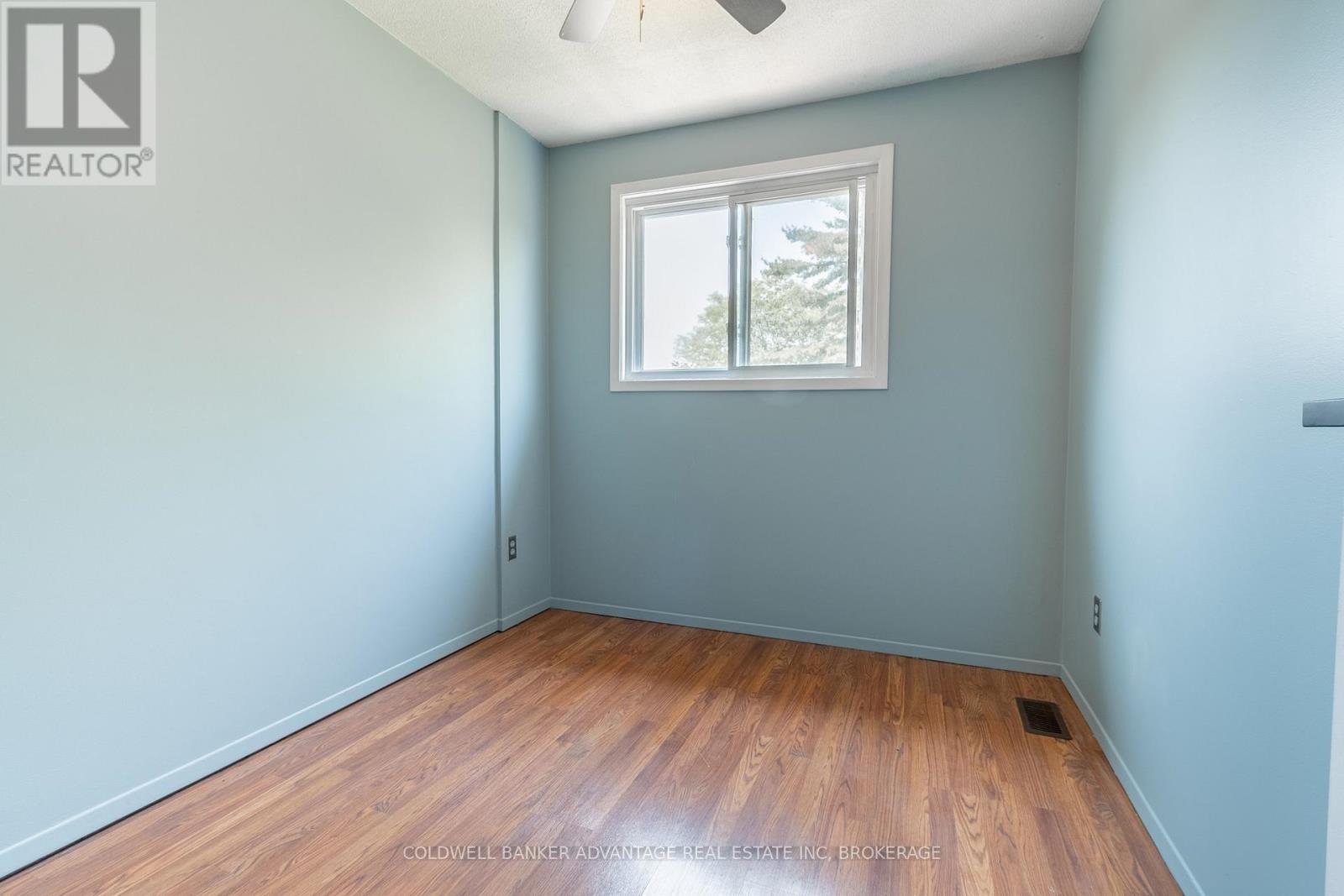 8 - 102 Silvan Drive, Welland, Ontario  L3C 6C3 - Photo 18 - X12787144