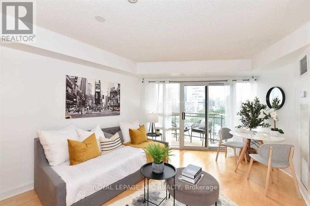 1211 - 255 Richmond Street E, Toronto, Ontario  M5A 4T7 - Photo 4 - C12793302