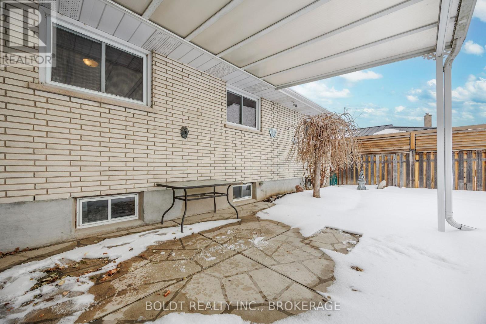 15 Nottingham Court, St. Catharines, Ontario  L2M 1L6 - Photo 23 - X12793410