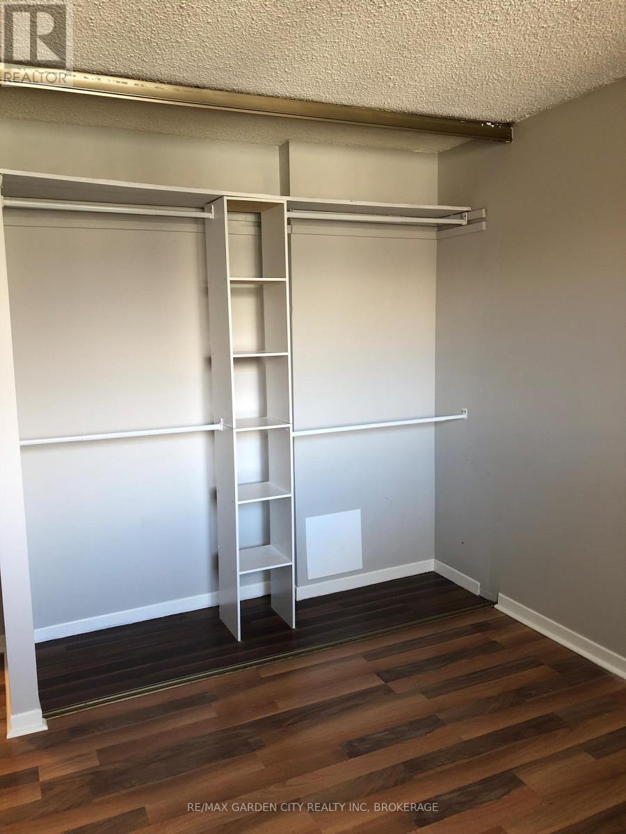 151 Plymouth Road, Welland, Ontario  L3B 3C8 - Photo 11 - X12793712