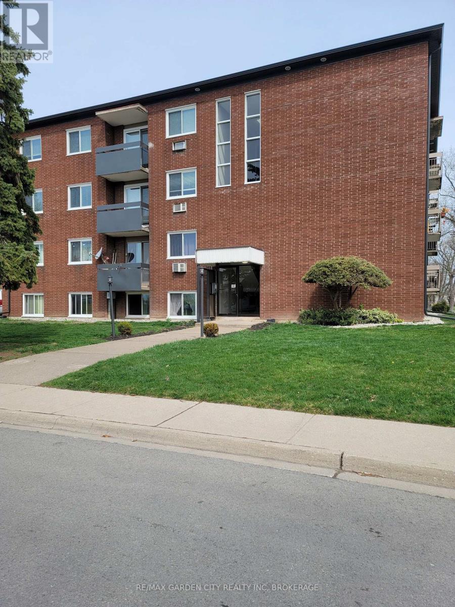 151 Plymouth Road, Welland, Ontario  L3B 3C8 - Photo 19 - X12793712