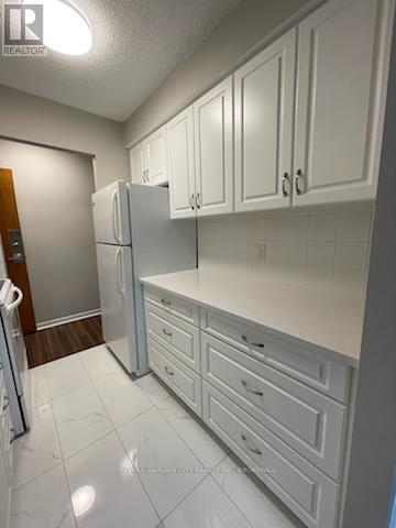 151 Plymouth Road, Welland, Ontario  L3B 3C8 - Photo 2 - X12793712