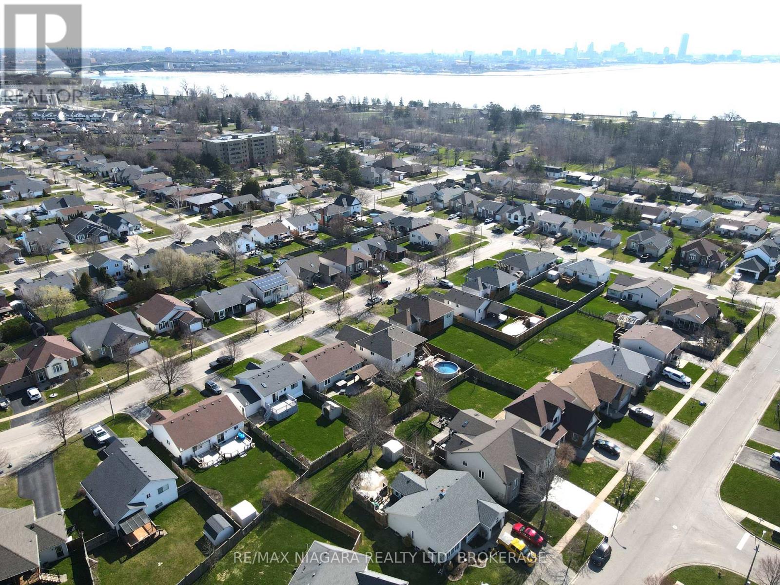 865 Canada Drive, Fort Erie, Ontario  L2A 6S5 - Photo 36 - X12797032