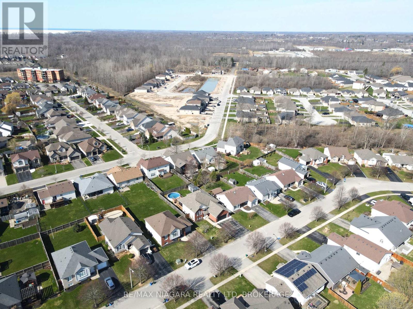 865 Canada Drive, Fort Erie, Ontario  L2A 6S5 - Photo 38 - X12797032