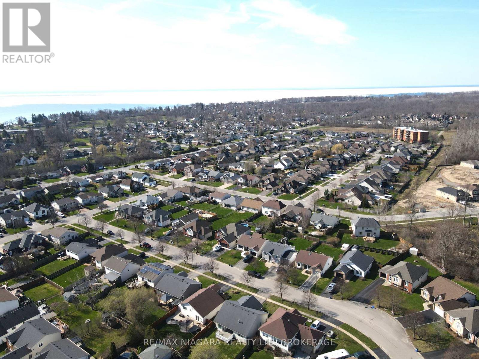 865 Canada Drive, Fort Erie, Ontario  L2A 6S5 - Photo 39 - X12797032