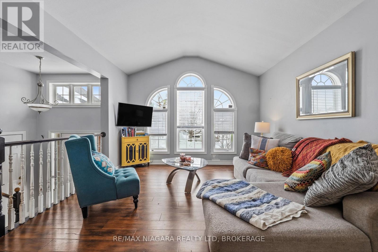 865 Canada Drive, Fort Erie, Ontario  L2A 6S5 - Photo 4 - X12797032