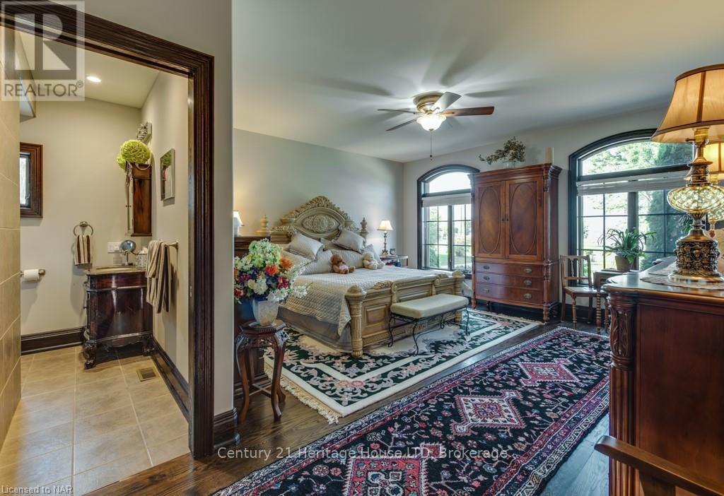 4025 Niagara River Parkway, Fort Erie, Ontario  L0S 1S0 - Photo 26 - X12799672