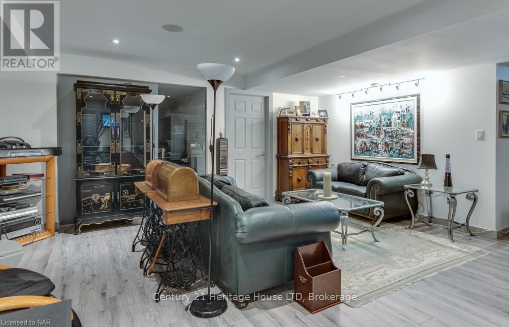 4025 Niagara River Parkway, Fort Erie, Ontario  L0S 1S0 - Photo 38 - X12799672