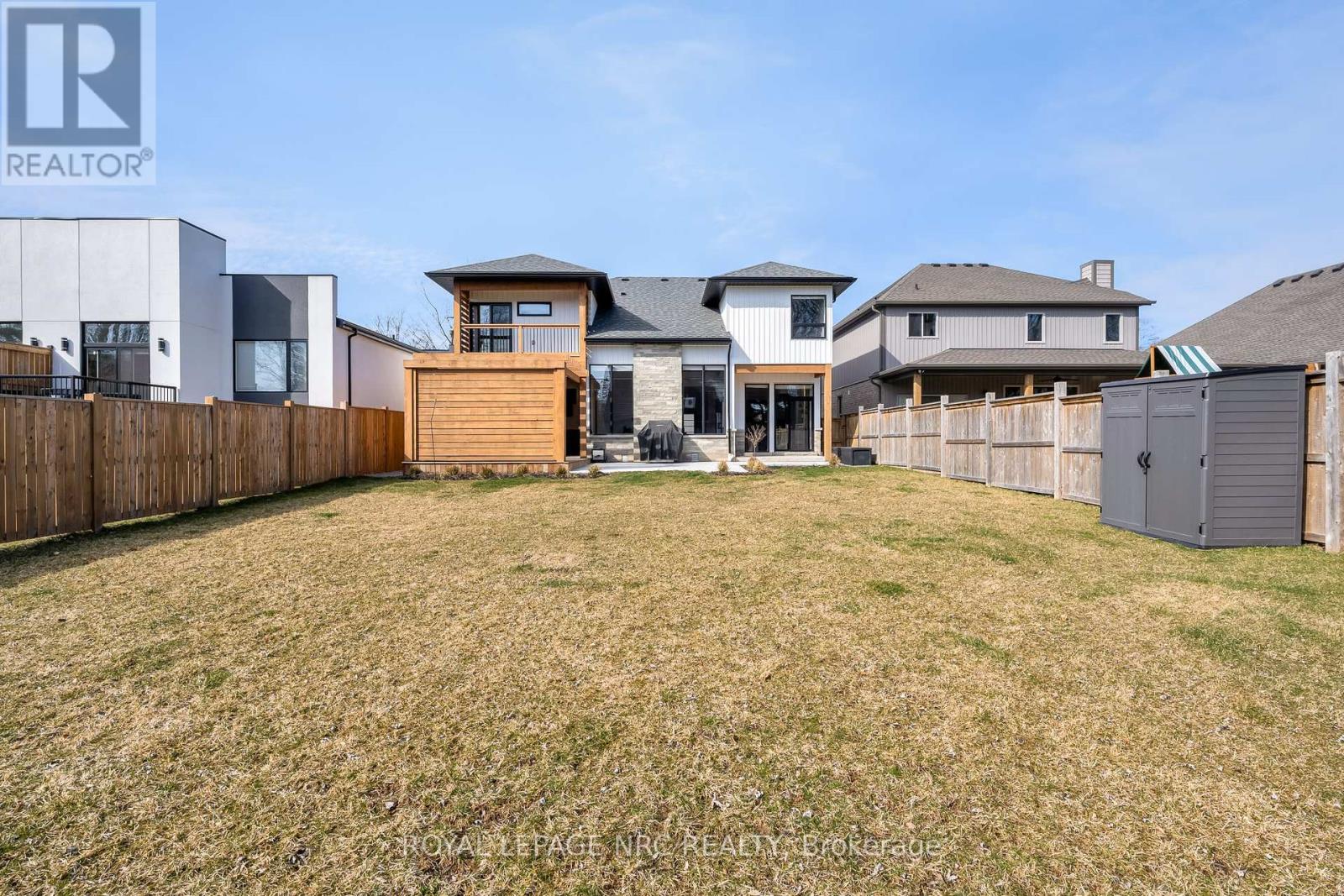 8 Hilda Street, Welland, Ontario  L3C 0H3 - Photo 2 - X12801124