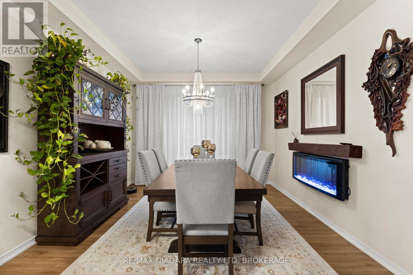 8424 Mulberry Drive, Niagara Falls, Ontario  L2H 0K4 - Photo 6 - X12803674