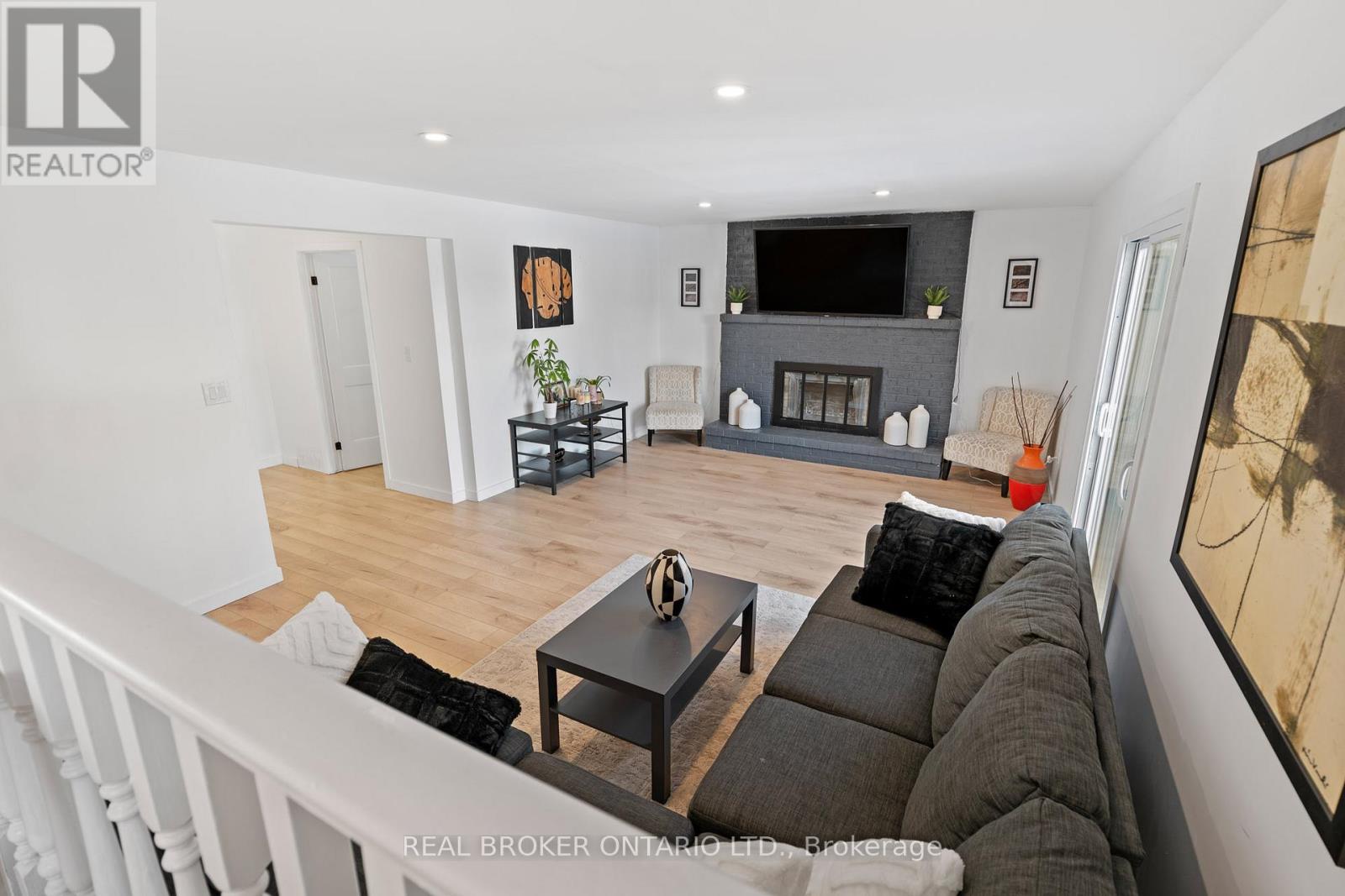24 Keefer Road, Thorold, Ontario  L2V 4Y4 - Photo 14 - X12804280