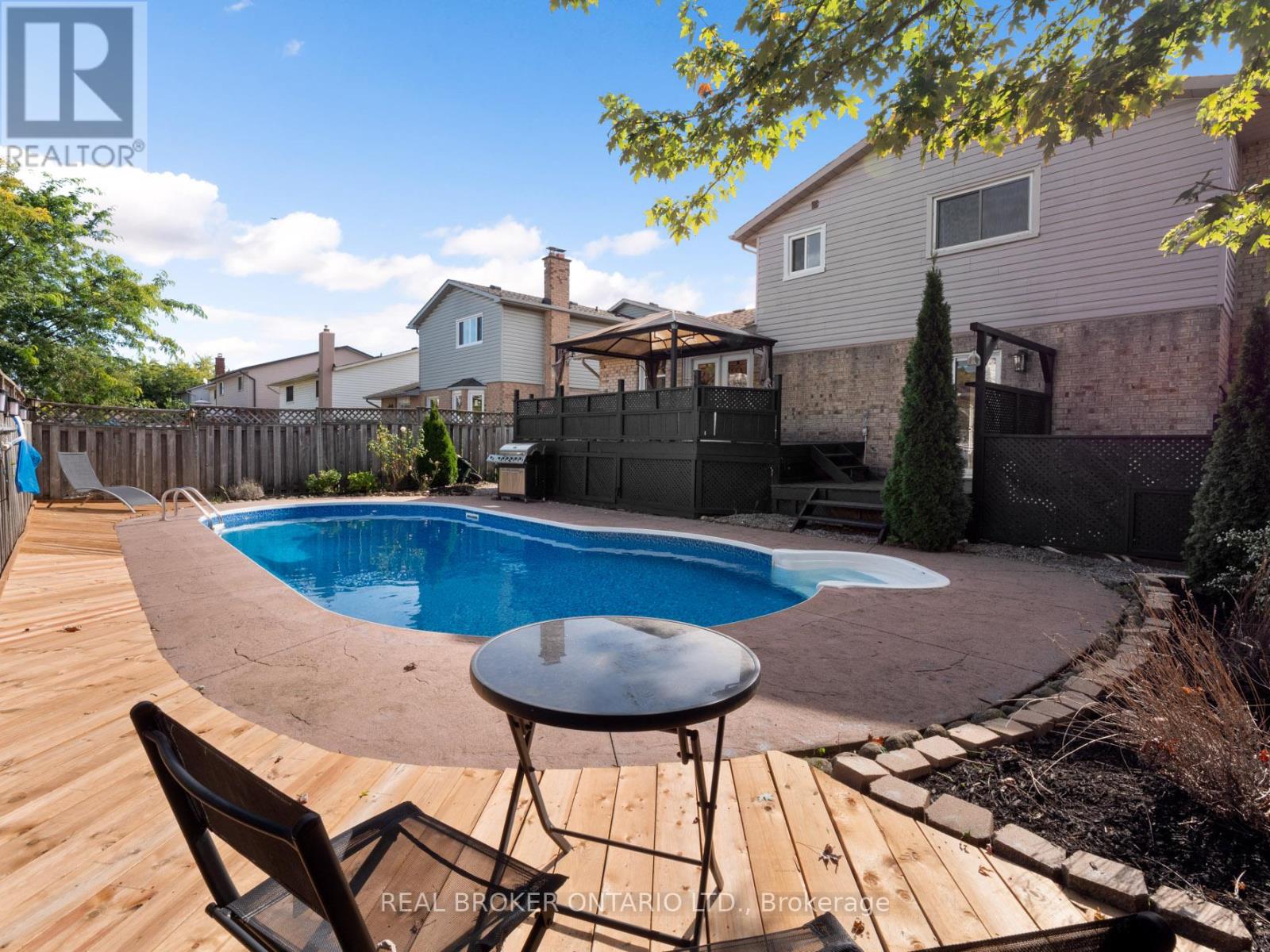 24 Keefer Road, Thorold, Ontario  L2V 4Y4 - Photo 41 - X12804280