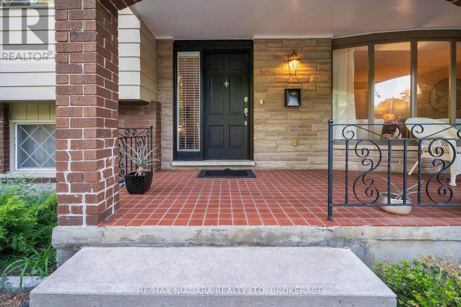 90 Mary Street, Niagara-On-The-Lake, Ontario  L0S 1J0 - Photo 5 - X12810762