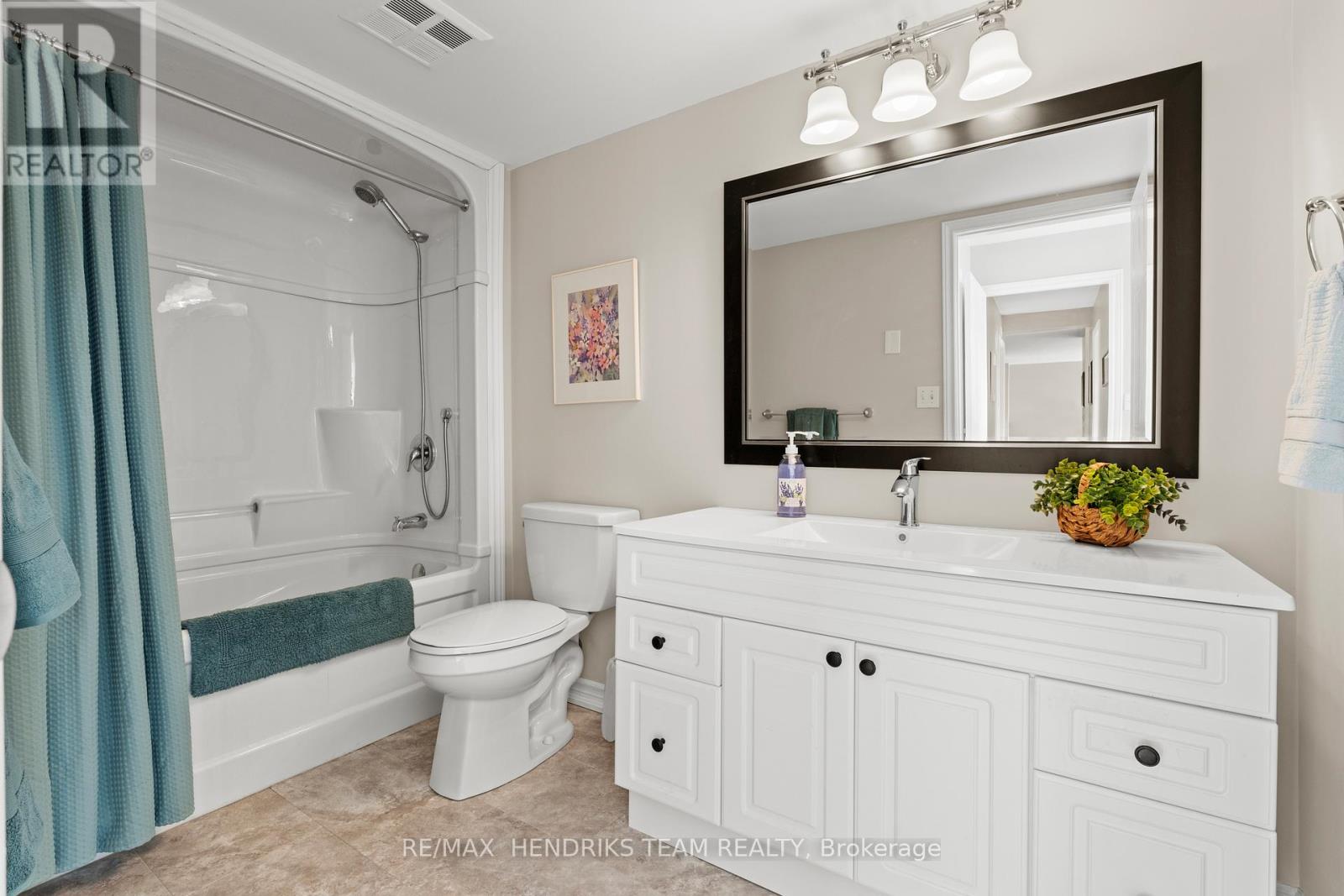 502 - 3 Towering Heights Boulevard, St. Catharines, Ontario  L2T 4A4 - Photo 23 - X12812678