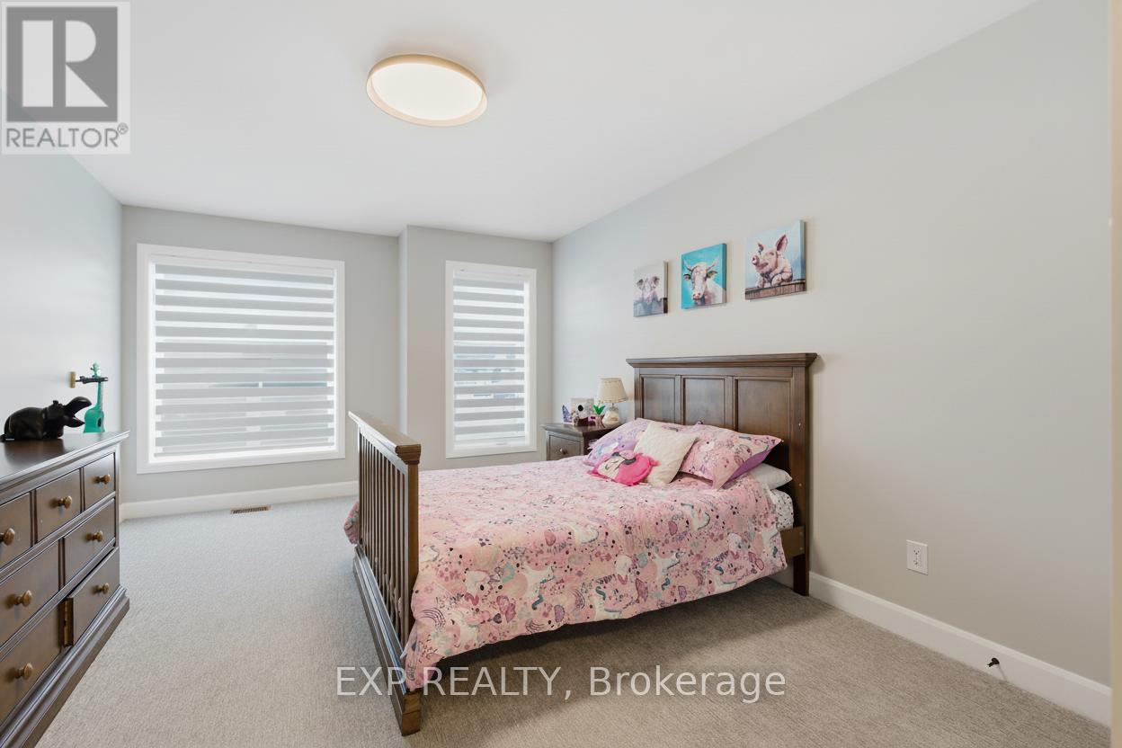 3919 Mitchell Crescent, Fort Erie, Ontario  L0S 1S0 - Photo 26 - X12815022