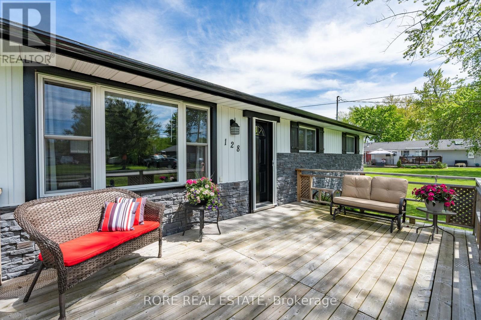 128 COOK AVENUE, Fort Erie, Ontario