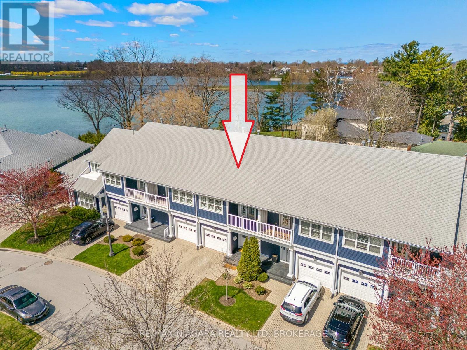 4 - 88 Lakeport Road, St. Catharines, Ontario  L2N 4P8 - Photo 3 - X12818438