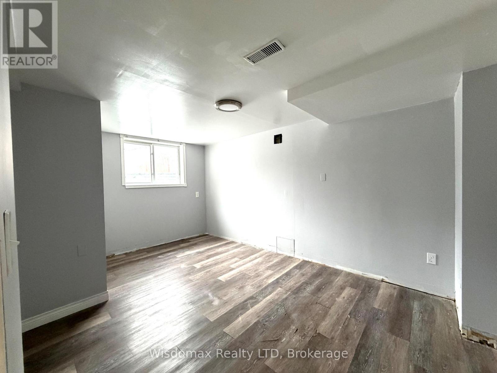 7 Kirk Street, St. Catharines, Ontario  L2S 1B8 - Photo 16 - X12820596