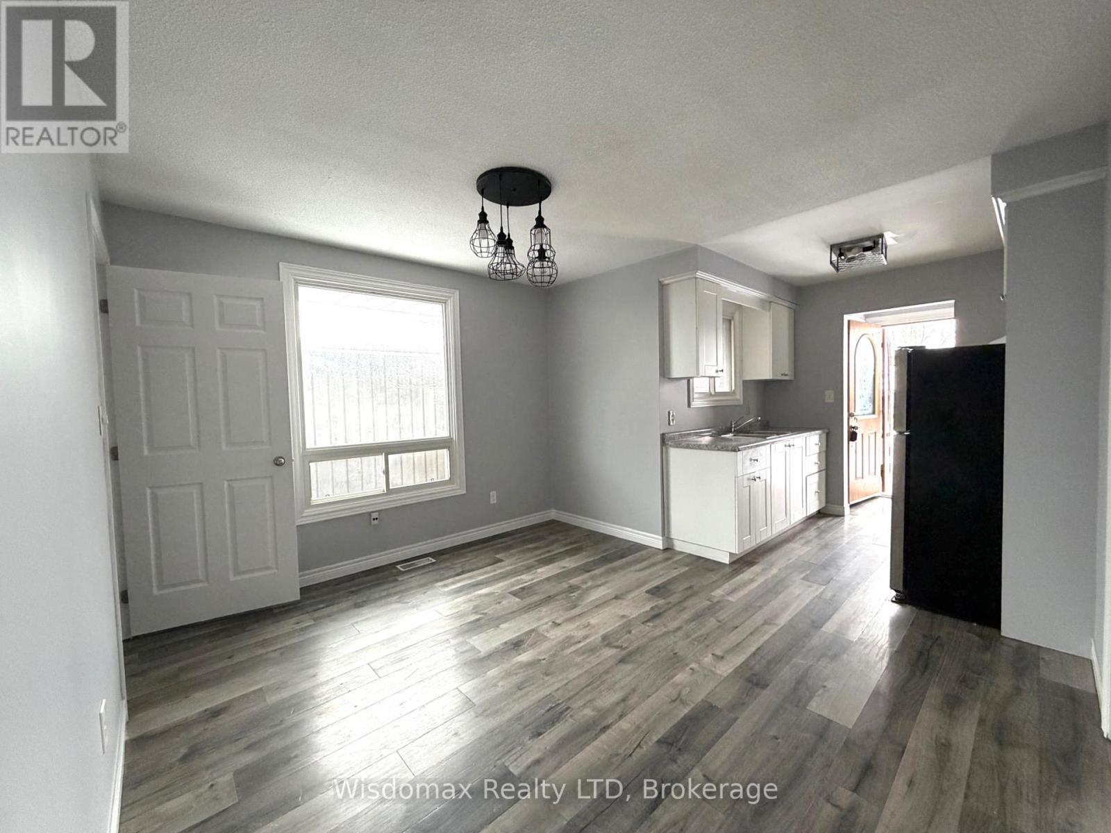 7 Kirk Street, St. Catharines, Ontario  L2S 1B8 - Photo 7 - X12820596