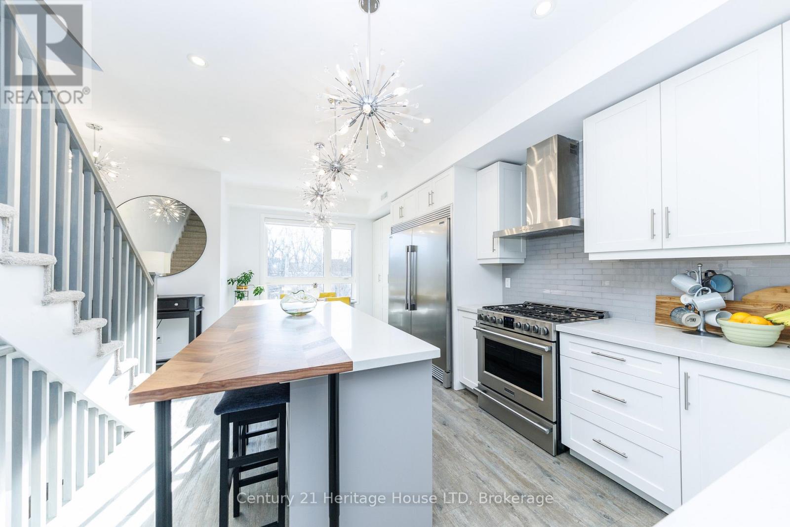 8 - 39 Robinson Street N, Grimsby, Ontario  L3M 3C9 - Photo 15 - X12823066