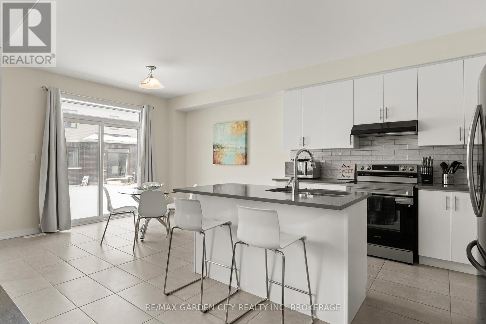 141 Higgins Avenue, Thorold, Ontario  L3B 5N5 - Photo 10 - X12824032