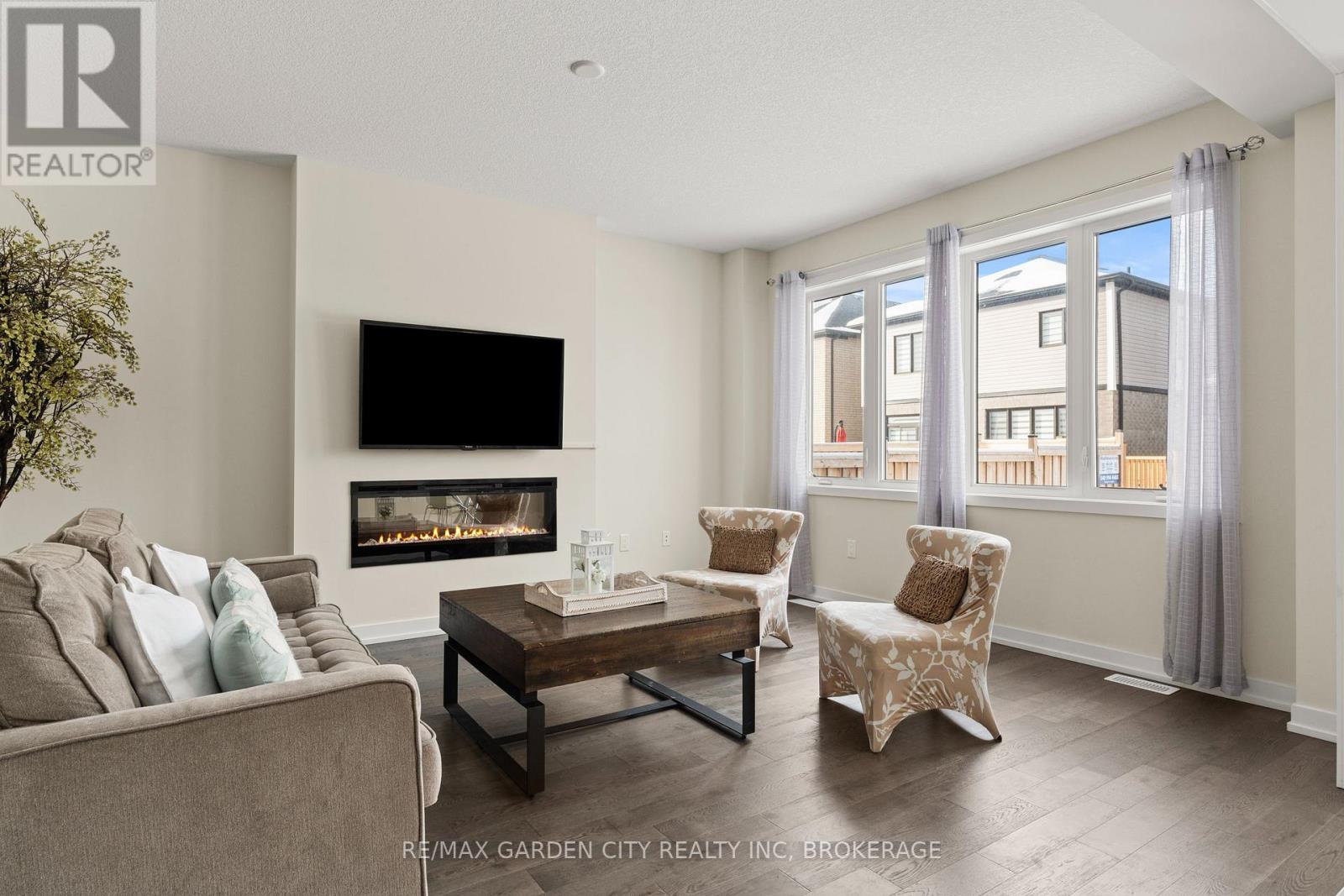 141 Higgins Avenue, Thorold, Ontario  L3B 5N5 - Photo 12 - X12824032