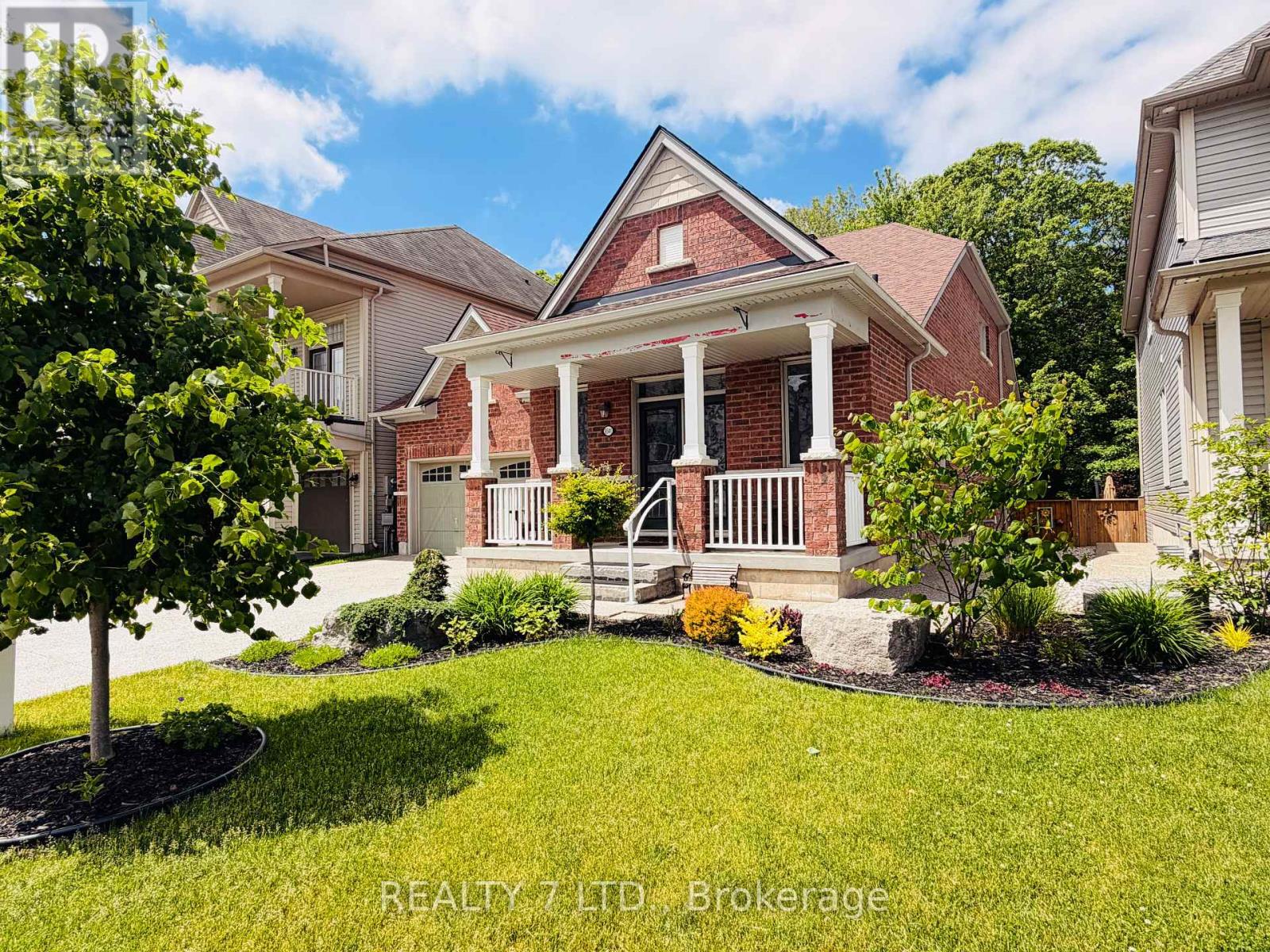 8541 SWEET CHESTNUT DRIVE, Niagara Falls, Ontario