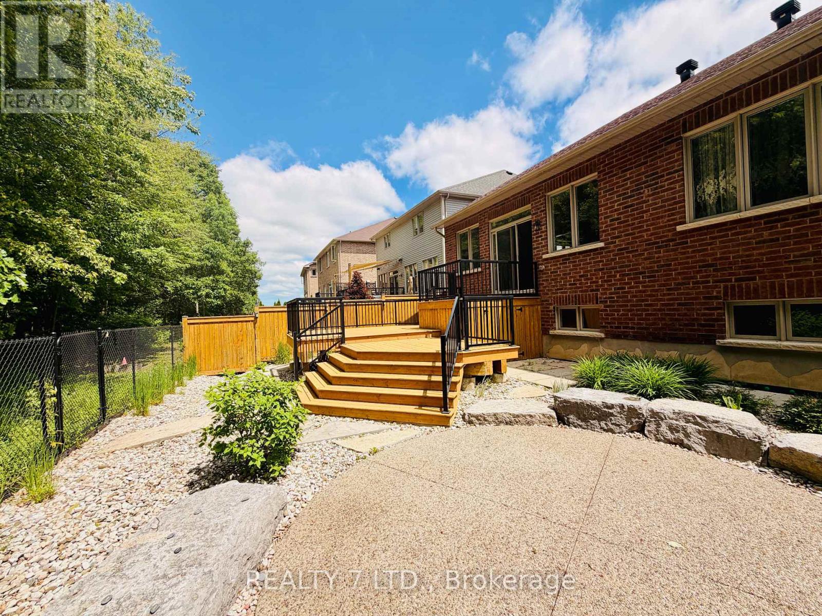 8541 Sweet Chestnut Drive, Niagara Falls, Ontario  L2H 0N1 - Photo 22 - X12829288