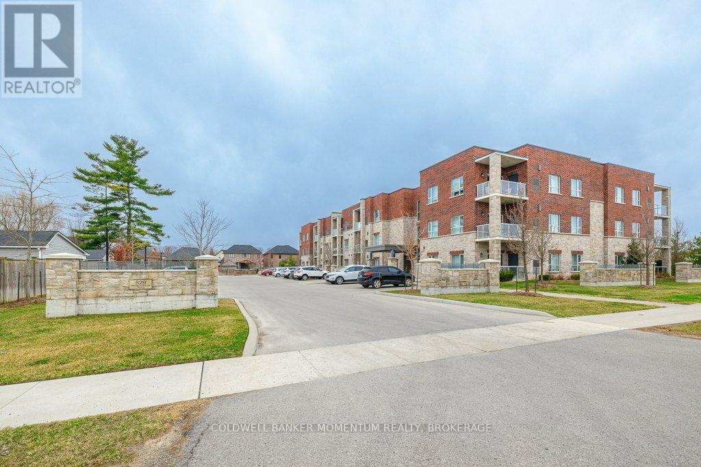 #101-529 South Pelham Road, Welland, Ontario  L3C 3C7 - Photo 2 - X12832982