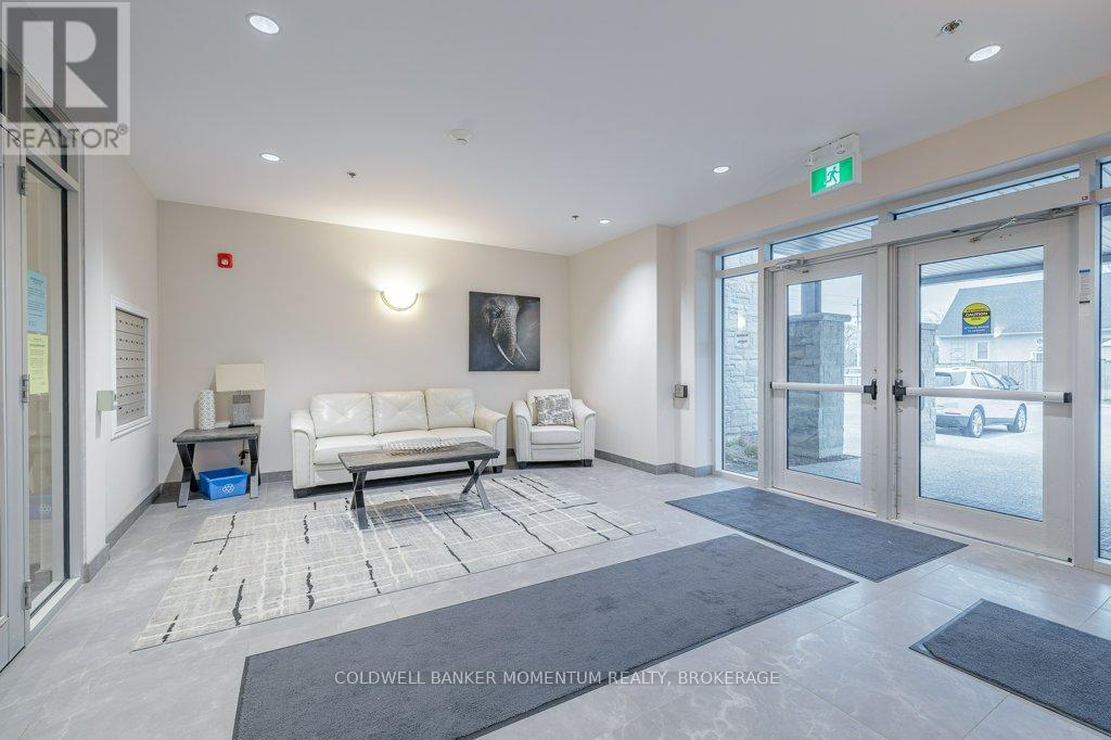 #101-529 South Pelham Road, Welland, Ontario  L3C 3C7 - Photo 6 - X12832982
