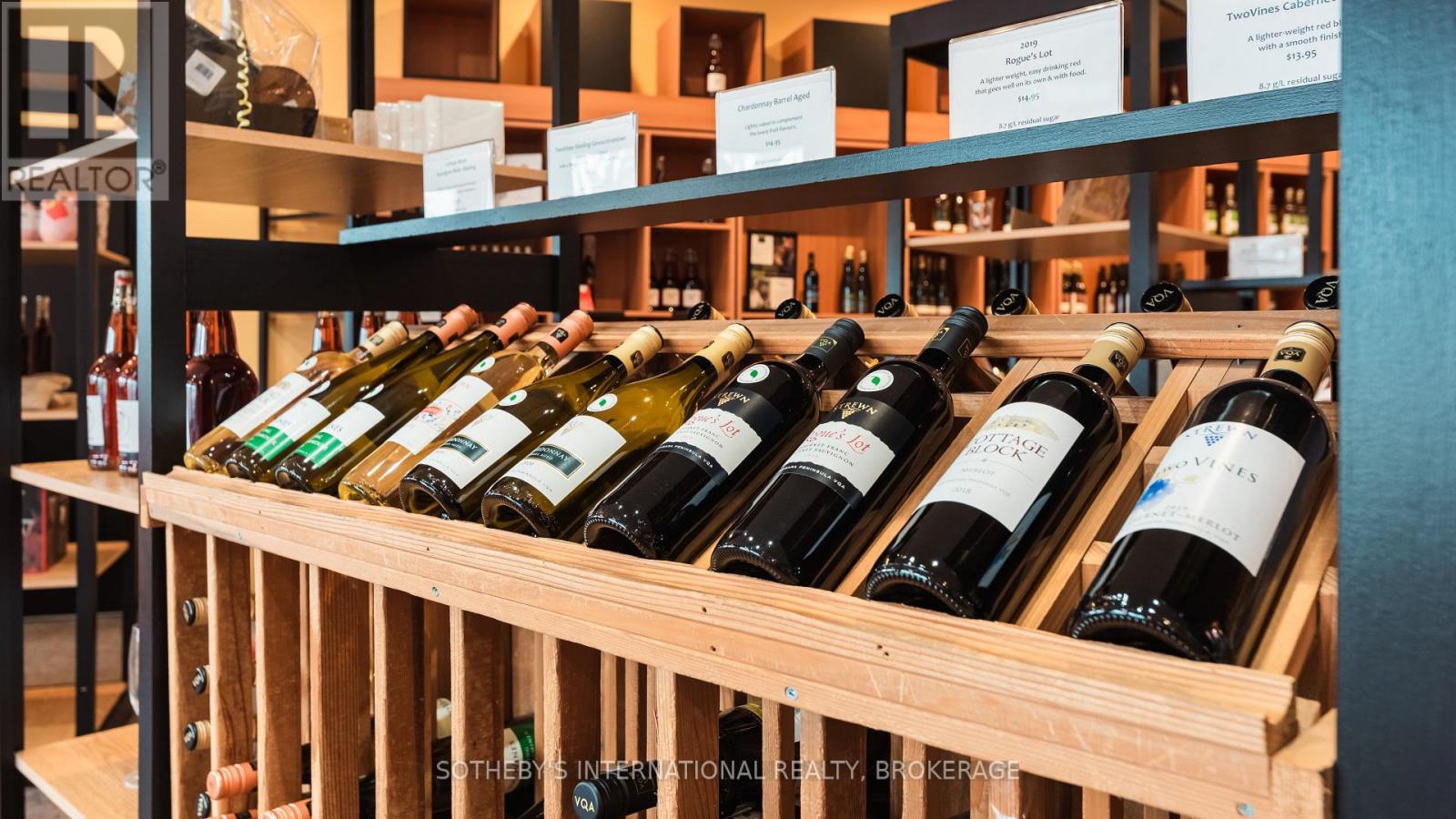 1339 Lakeshore Road, Niagara-On-The-Lake, Ontario  L0S 1J0 - Photo 12 - X12835012