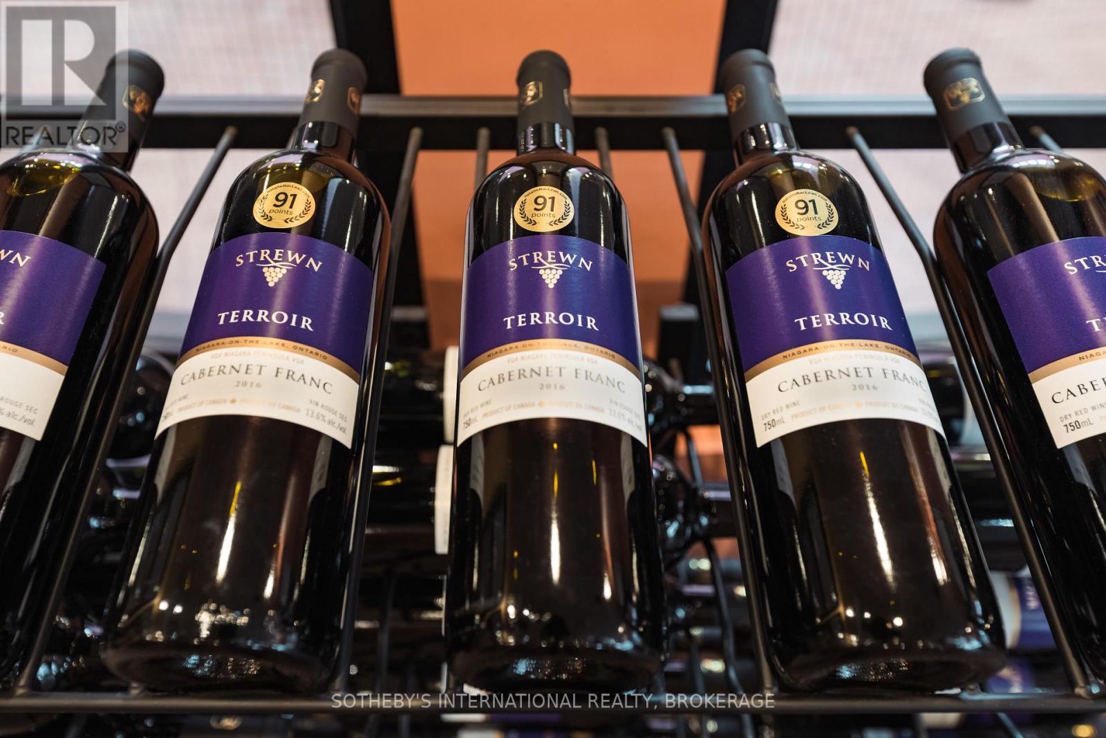 1339 Lakeshore Road, Niagara-On-The-Lake, Ontario  L0S 1J0 - Photo 18 - X12835012