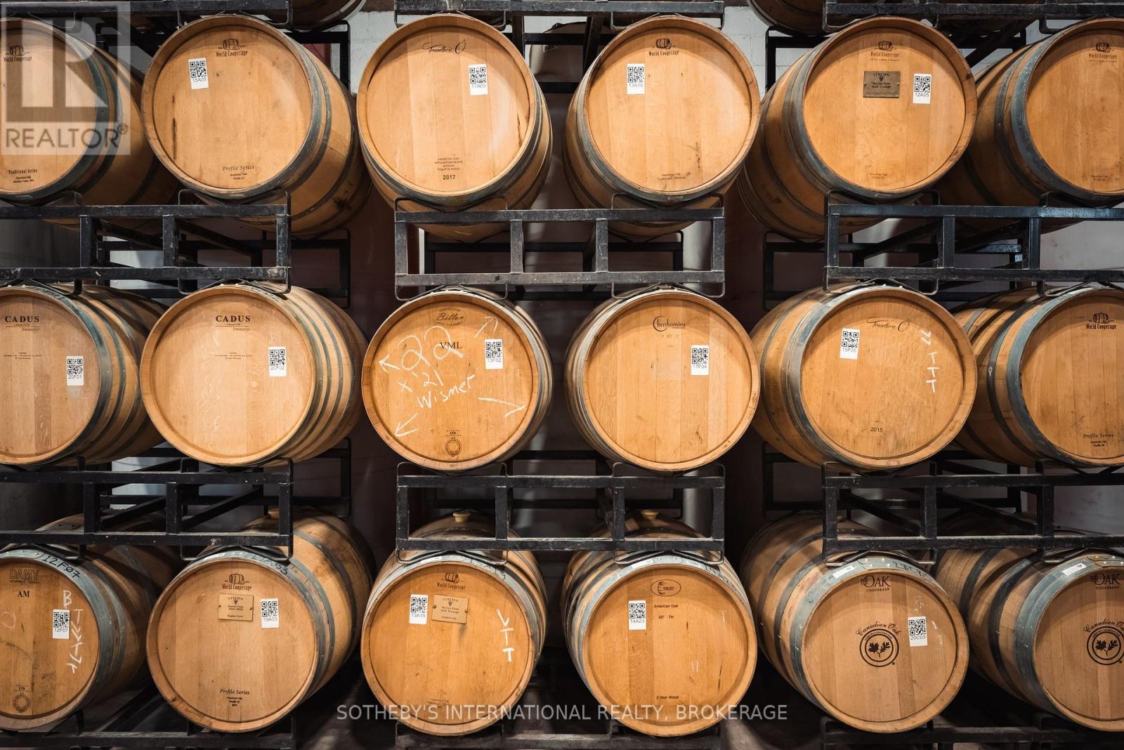 1339 Lakeshore Road, Niagara-On-The-Lake, Ontario  L0S 1J0 - Photo 21 - X12835012