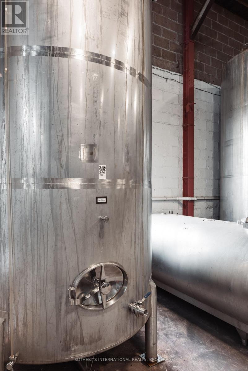 1339 Lakeshore Road, Niagara-On-The-Lake, Ontario  L0S 1J0 - Photo 29 - X12835012