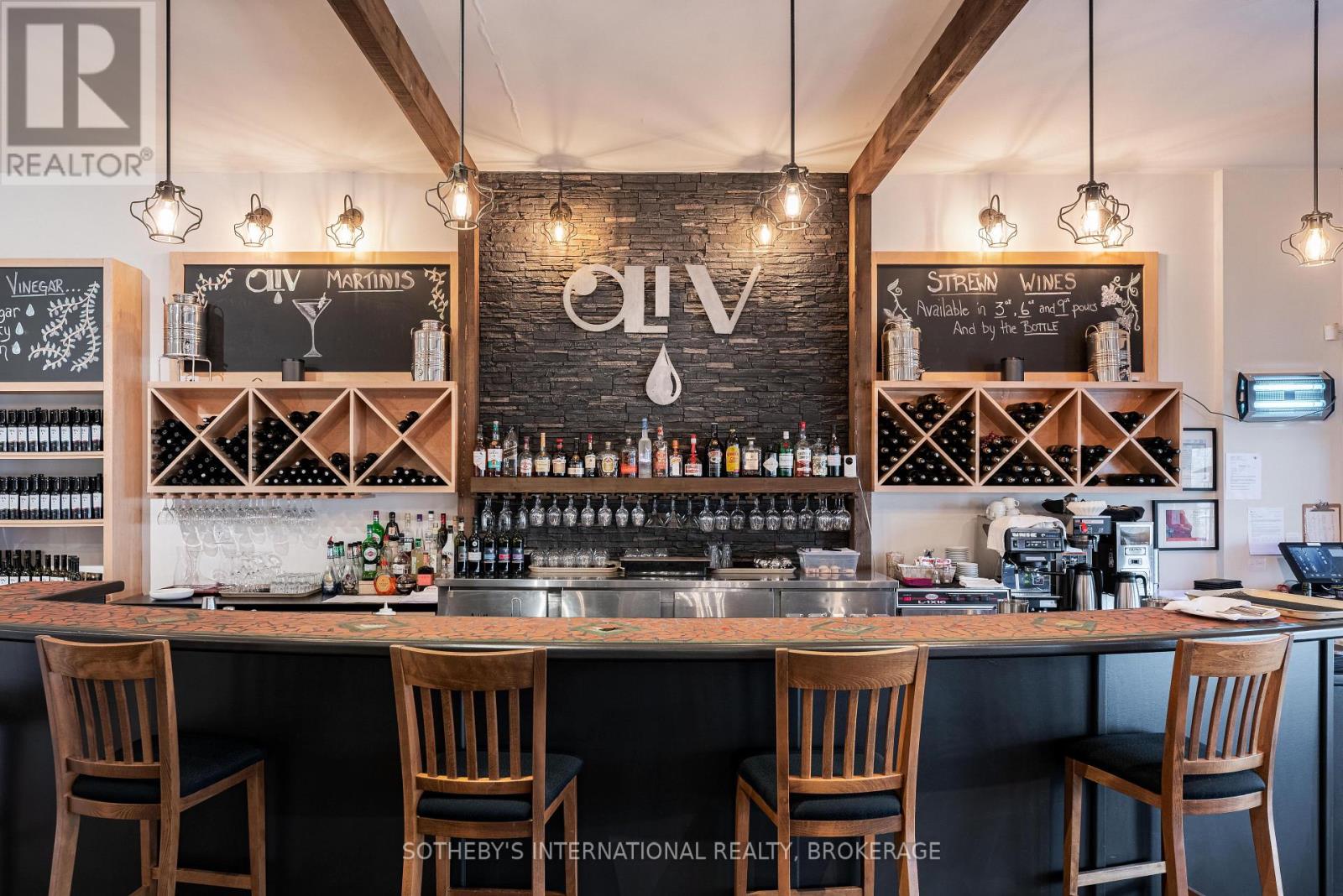 1339 Lakeshore Road, Niagara-On-The-Lake, Ontario  L0S 1J0 - Photo 34 - X12835012