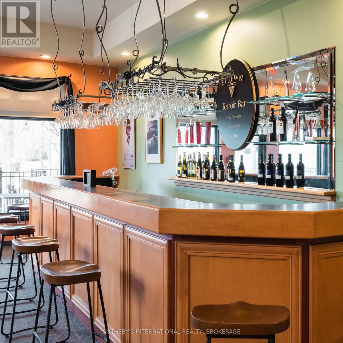 1339 Lakeshore Road, Niagara-On-The-Lake, Ontario  L0S 1J0 - Photo 8 - X12835012