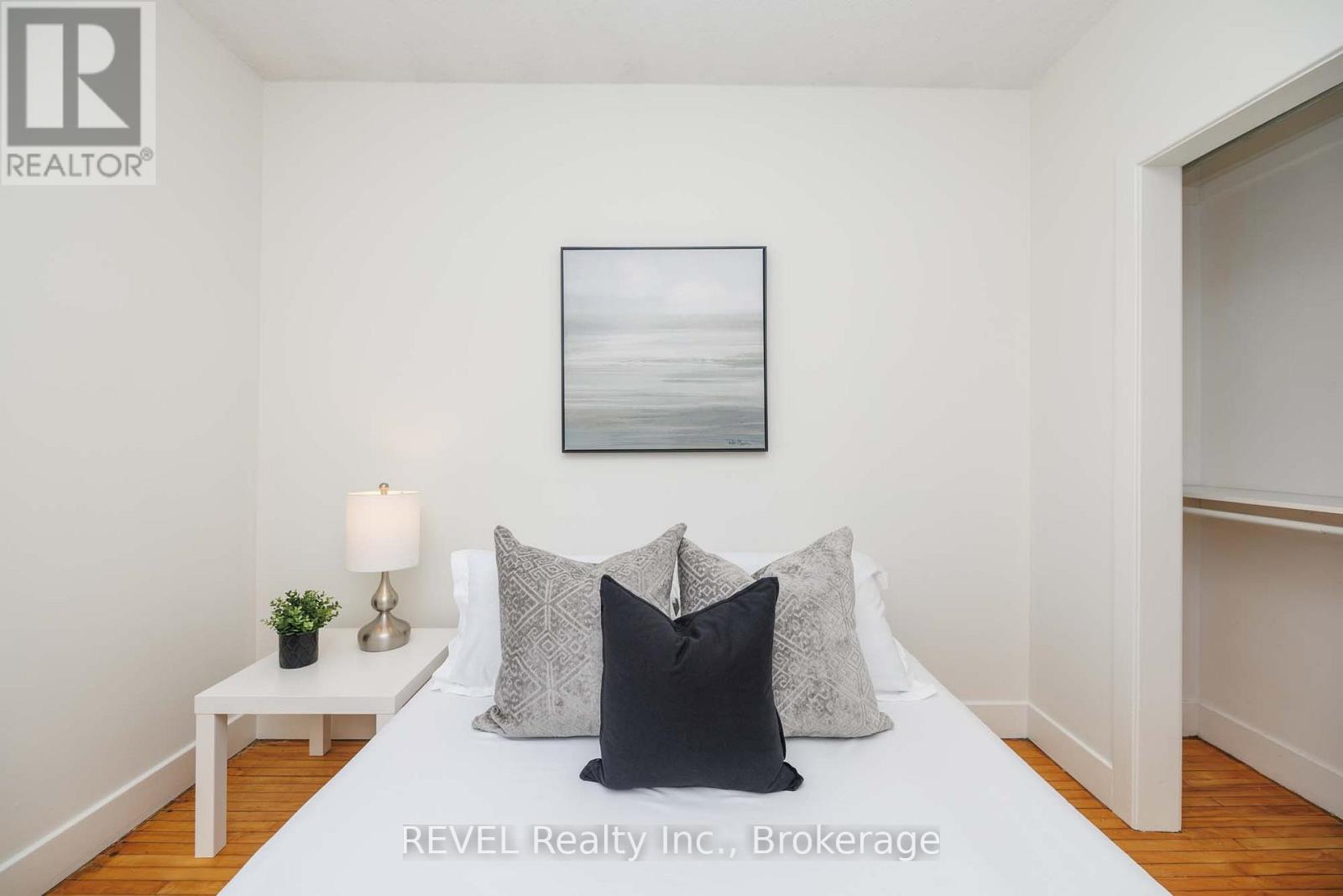 9 Colborne Street, Thorold, Ontario  L2V 3P6 - Photo 13 - X12837004