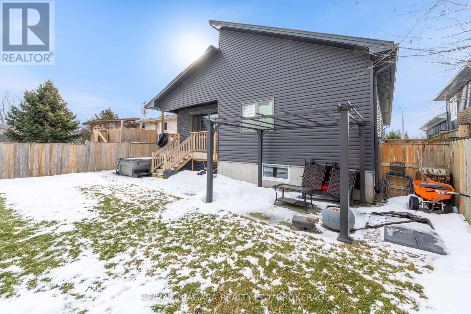 5 Heron Pointe Road, Port Colborne, Ontario  L3K 6A9 - Photo 34 - X12838248