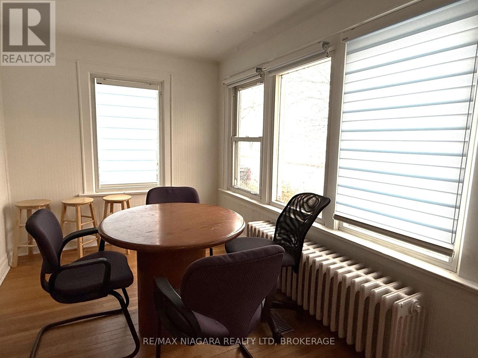 177 Niagara Boulevard, Fort Erie, Ontario  L2A 3G7 - Photo 3 - X12838858