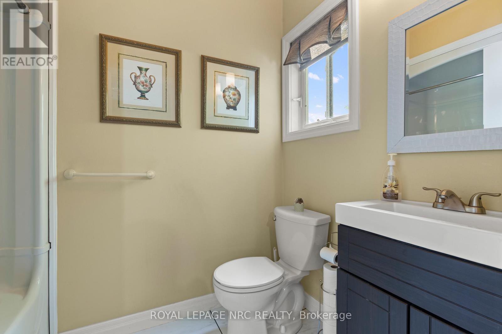 1 Karsam Court, Niagara-On-The-Lake, Ontario  L0S 1J0 - Photo 28 - X12840084