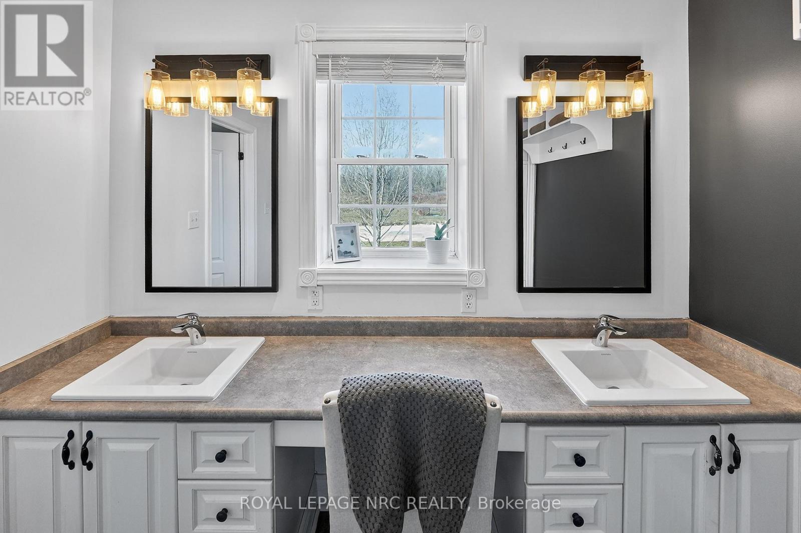 615 Burleigh Road N, Fort Erie, Ontario  L0S 1N0 - Photo 33 - X12842976