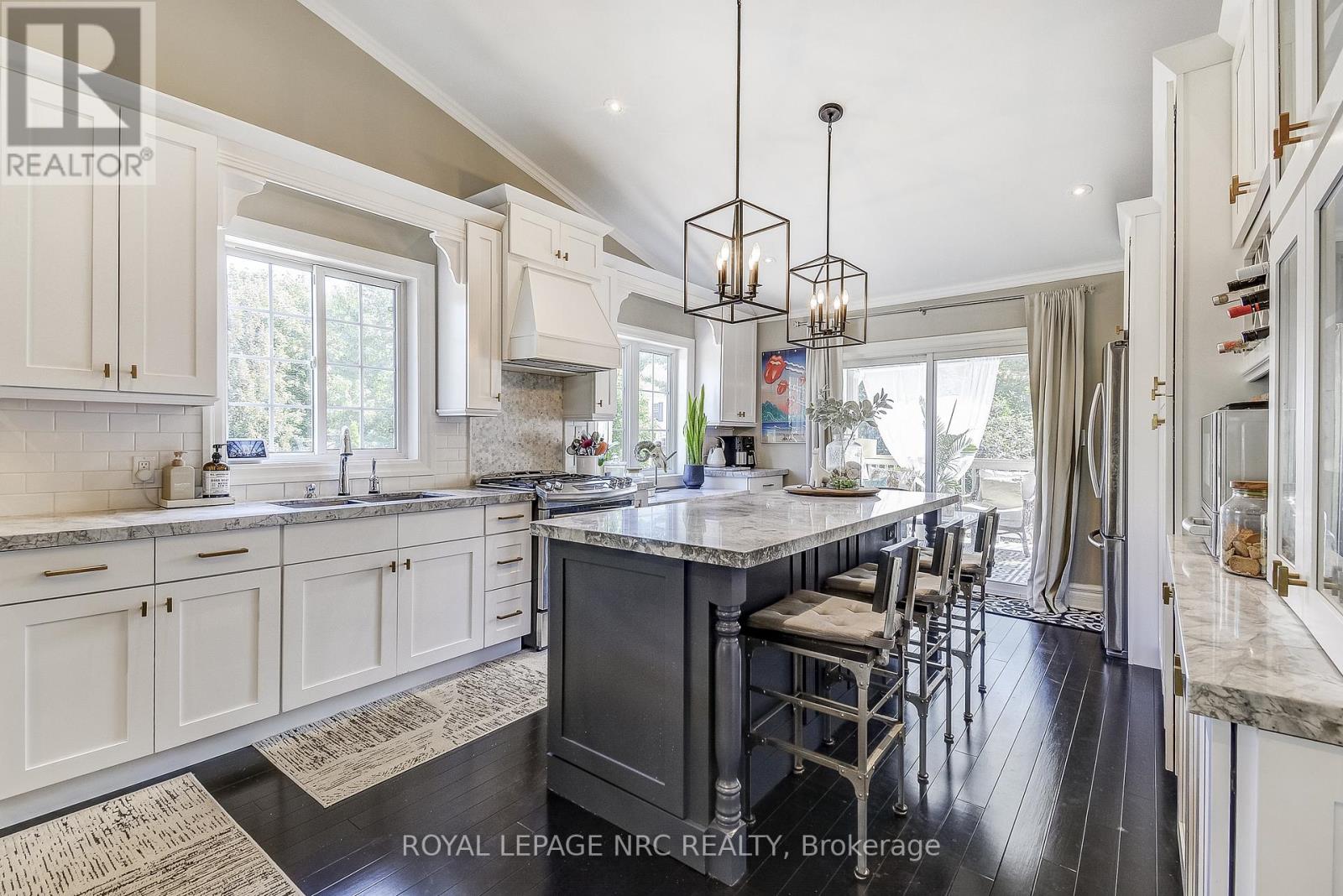 764 Green Street, Niagara-On-The-Lake, Ontario  L0S 1J0 - Photo 11 - X12843928