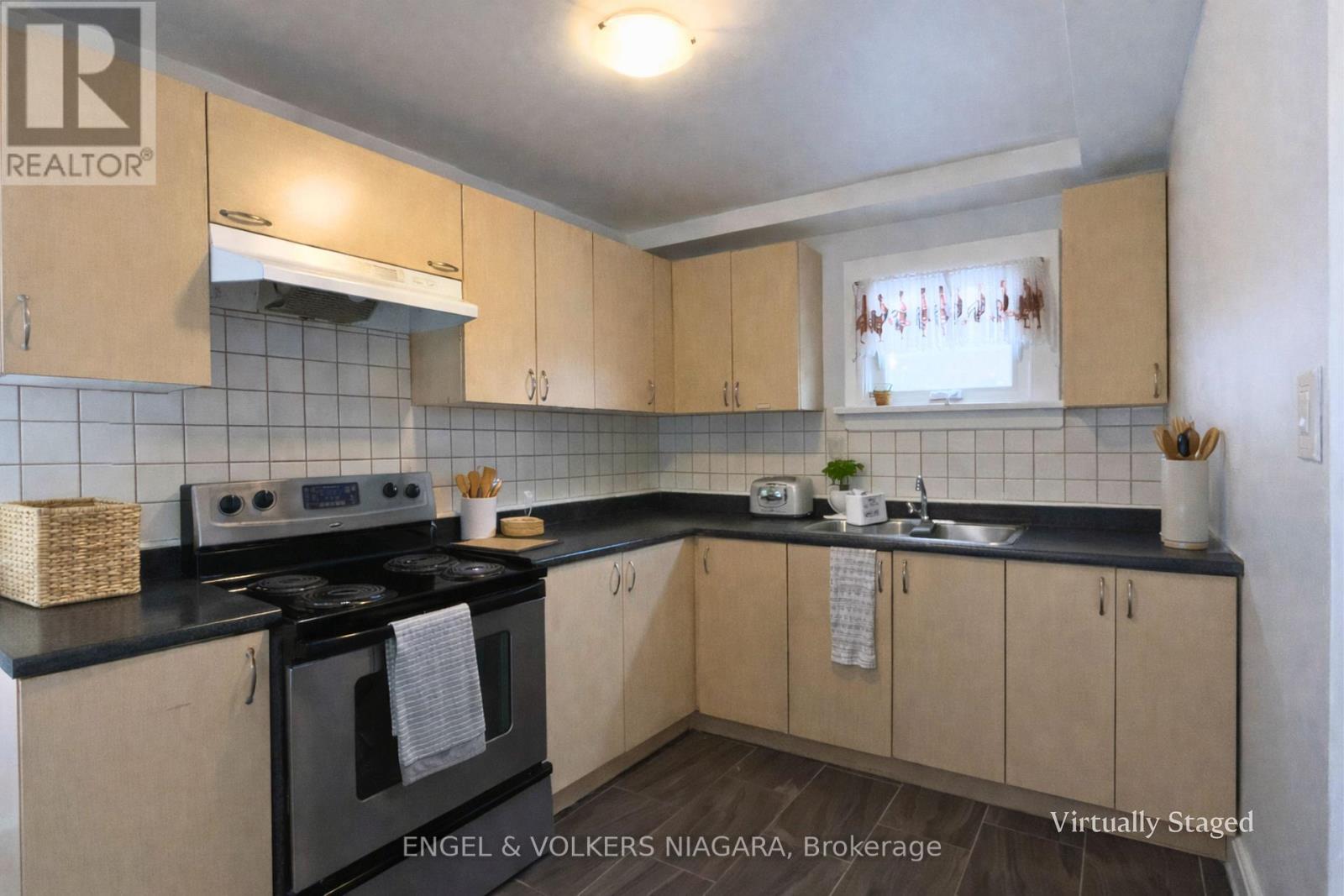 4752 Crawford Place W, Niagara Falls, Ontario  L2E 1Z2 - Photo 10 - X12846618