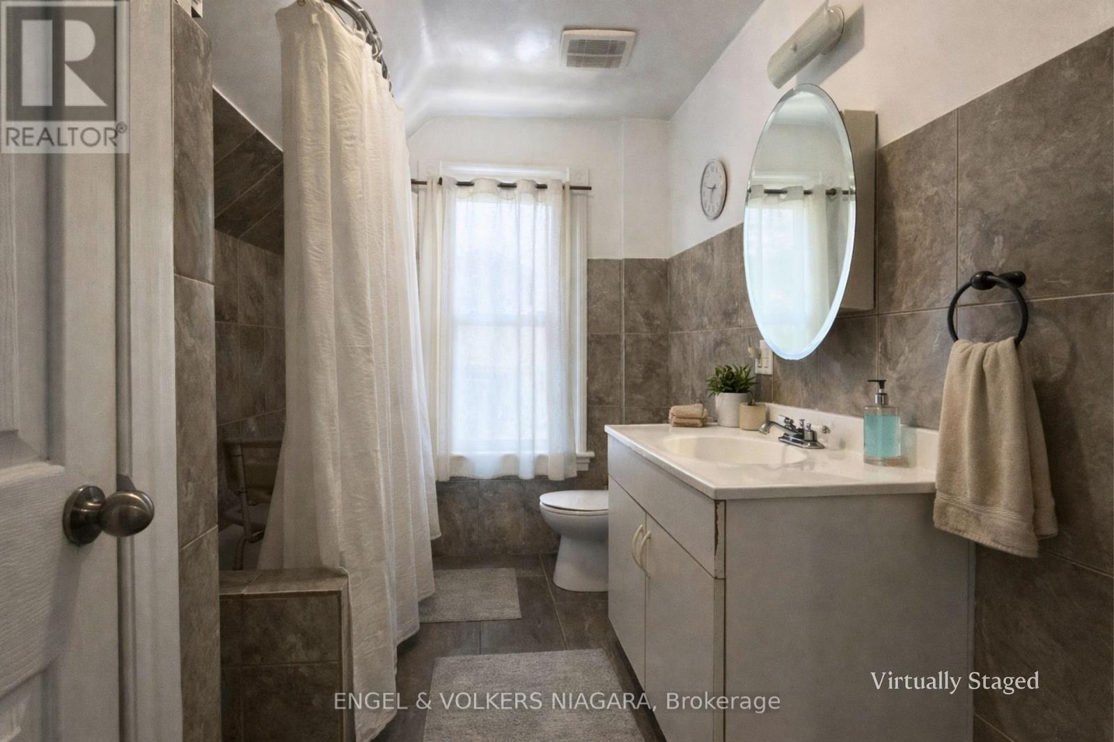 4752 Crawford Place W, Niagara Falls, Ontario  L2E 1Z2 - Photo 19 - X12846618